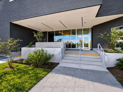 430 Essa Road 422, Barrie, On L9j 0m1