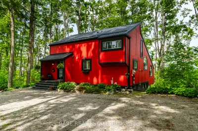 82 Huronwoods Drive, Oro-medonte, On L0k 1e0