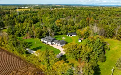 2570 Creemore Avenue, Clearview, On L0m 1n0