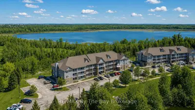 40 Mulligan Lane 208, Wasaga Beach, On L9z 0c5