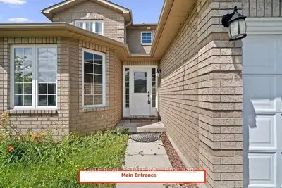 50 Stunden Lane Main & 2nd Floor, Barrie, On L4n 0h1