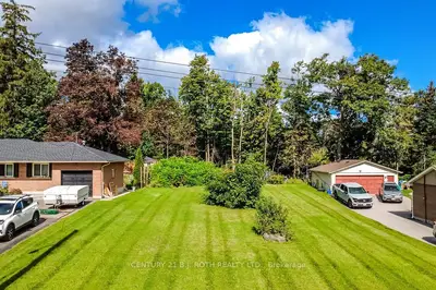 12b Ottaway Avenue, Barrie, On L4m 2w7