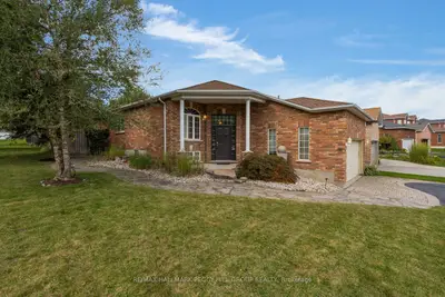 2 BROWN WOOD Drive, Barrie, ON L4M 6N4