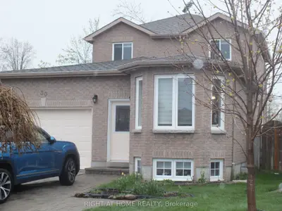 30 BRIGHTON Road, Barrie, ON L4M 6S4