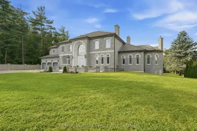 290 Tollendal Mill Road, Barrie, On L4n 7s6