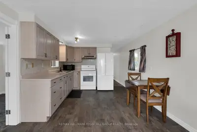 17 Balantrae Drive, Oro-medonte, On L3v 0p9