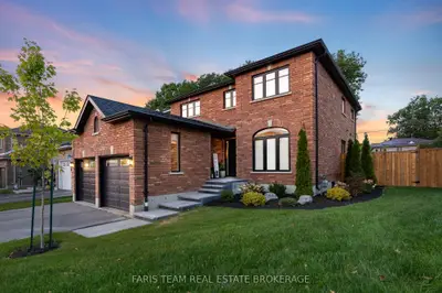 993 Whitney Crescent, Midland, On L4r 5n3