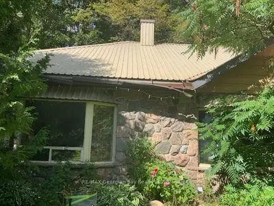 9513 N County Rd 93 Road Ne, Midland, On L4r 5k6