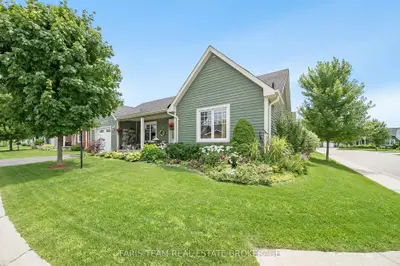 1 Bay Moorings Boulevard, Penetanguishene, On L9m 1e7