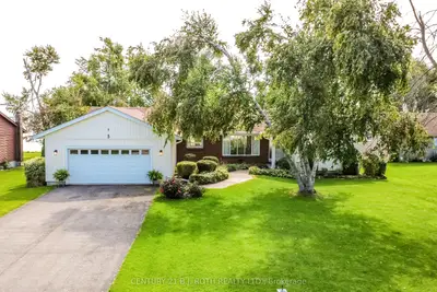 5 Park Lane, Ramara, On L0k 1b0