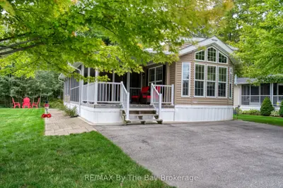 107 Madawaska Trail, Wasaga Beach, On L9z 1x7