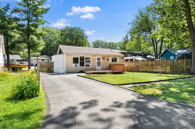 25 Glendale Avenue, Wasaga Beach, On L9z 2t1