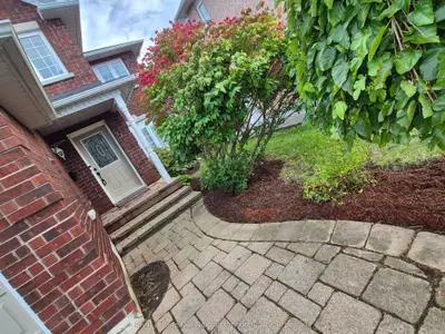 83 Cloughley Drive N, Barrie, On L4n 9t8