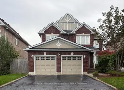 83 Cloughley Drive N, Barrie, On L4n 9t8