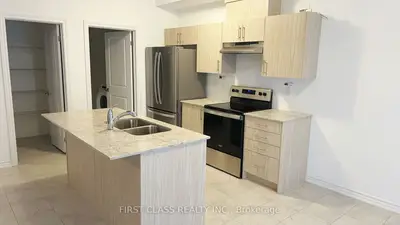55 Wheatfield Road, Barrie, On L9j 0c2