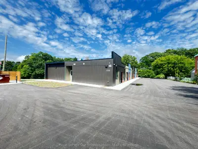 199 Pine Street 11, Tay, On L0k 2c0