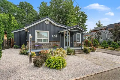 41 LAIDLAW Street, Wasaga Beach, ON L9Z 2L2