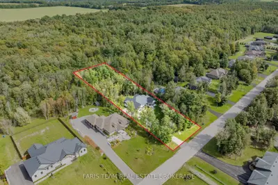 56 Marni Lane, Springwater, On L0l 2k0