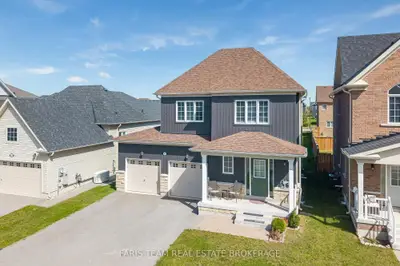 207 Springfield Crescent, Clearview, On L0m 1s0