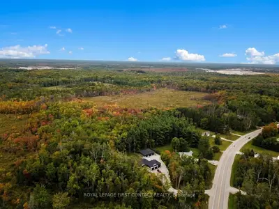 2228 Monck Road, Ramara, On L3v 6h5