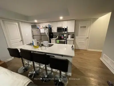 252 Penetanguishene Road 8, Barrie, On L4m 7c2