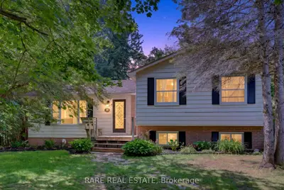 14 Pineway Court, Clearview, On L0m 1n0