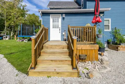 528 First Avenue, Tay, On L0k 1r0