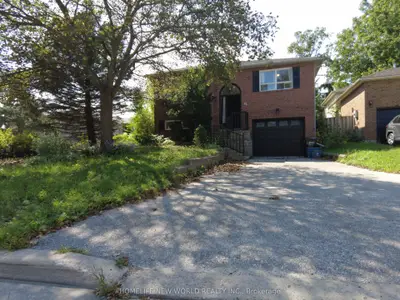 42 Engel Crescent, Barrie, On L4n 6k5