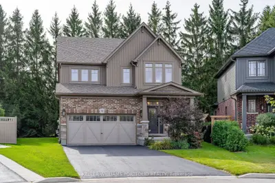 51 Maidens Crescent, Collingwood, On L9y 5m4