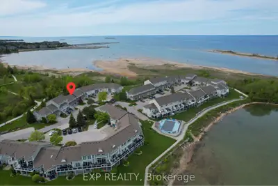 22 Cranberry Surf, Collingwood, On L9y 5c4