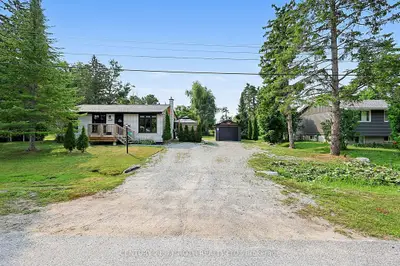 25 GLENGROVE Avenue, Oro-Medonte, ON L3V 0J9