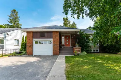 44 Jeffery Street, Penetanguishene, On L9m 1k5