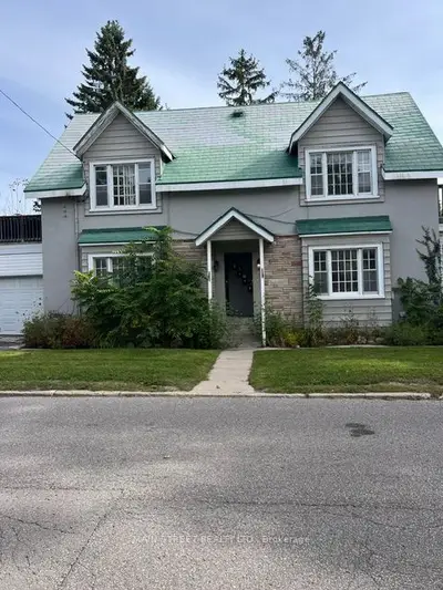 29 Parkside Drive 2, Barrie, On L4n 1w7