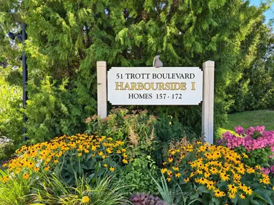 51 Trott Boulevard 164, Collingwood, On L9y 5b8