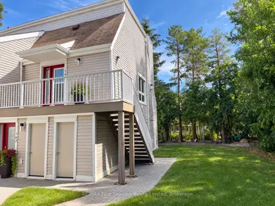 51 Trott Boulevard 164, Collingwood, On L9y 5b8