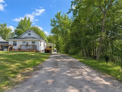 64 Bleeker Street, Orillia, On L3v 5z2