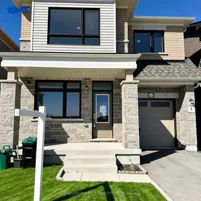 163 Fenchurch Manor, Barrie, On L9j 0w9