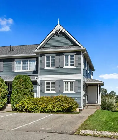 75 Green Briar Drive, Collingwood, On L9y 5j2