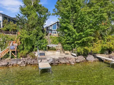 19 Stanley Avenue, Oro-medonte, On L0l 2x0