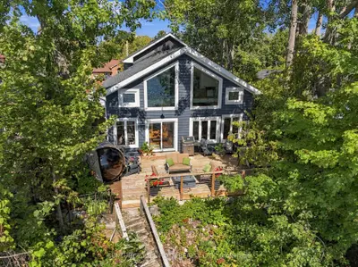 19 Stanley Avenue, Oro-medonte, On L0l 2x0