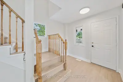 232 Kozlov Street, Barrie, On L4n 7h6