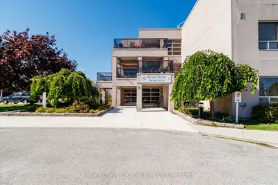 49 Raglan Street 106, Collingwood, On L9y 1p7