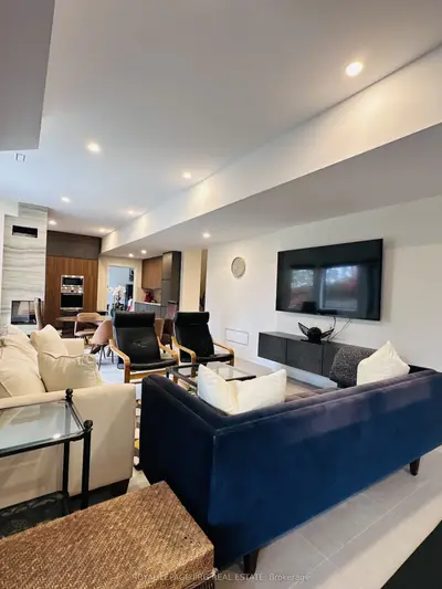 4b Pierce Court, Springwater, On L9x 0j4