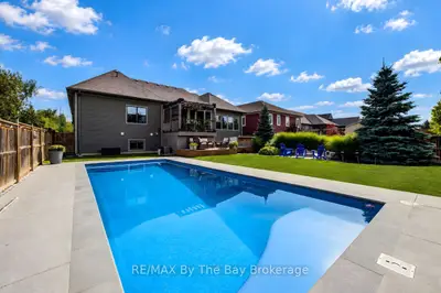 101 Stanley Street, Collingwood, On L9y 0g3