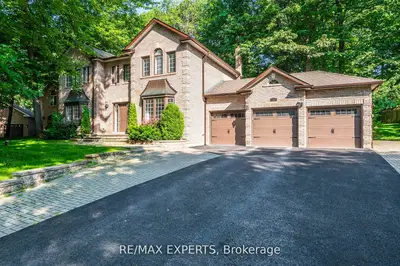 14 Alana Drive, Springwater, On L9x 0s2