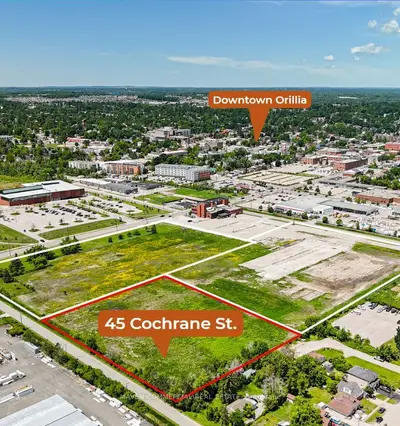 45 Cochrane Street, Orillia, On L3v 6l4