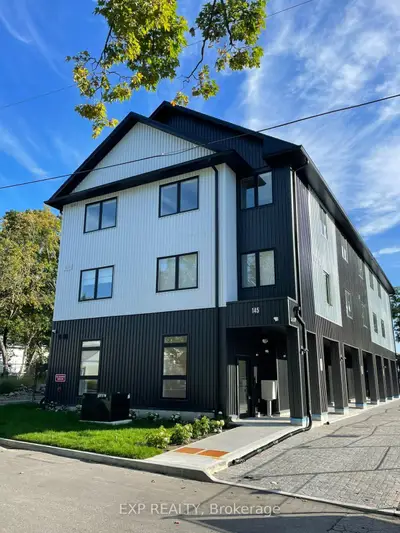 145 Clapperton Street 303, Barrie, On L4m 3g3