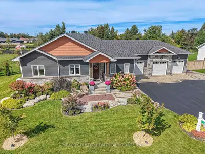 10 Henry Ball Court, Oro-medonte, On L3v 8n7