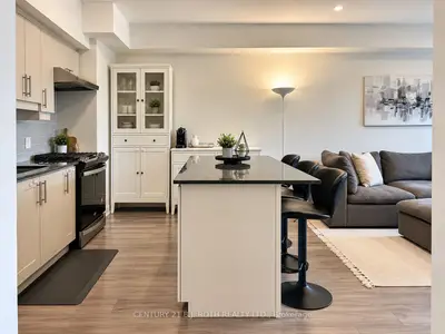 8 Culinary Lane 604, Barrie, On L9j 0t2