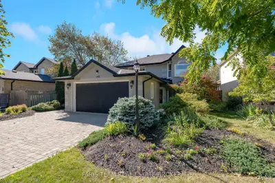 142 NELSON Street, Barrie, ON L4M 4K8